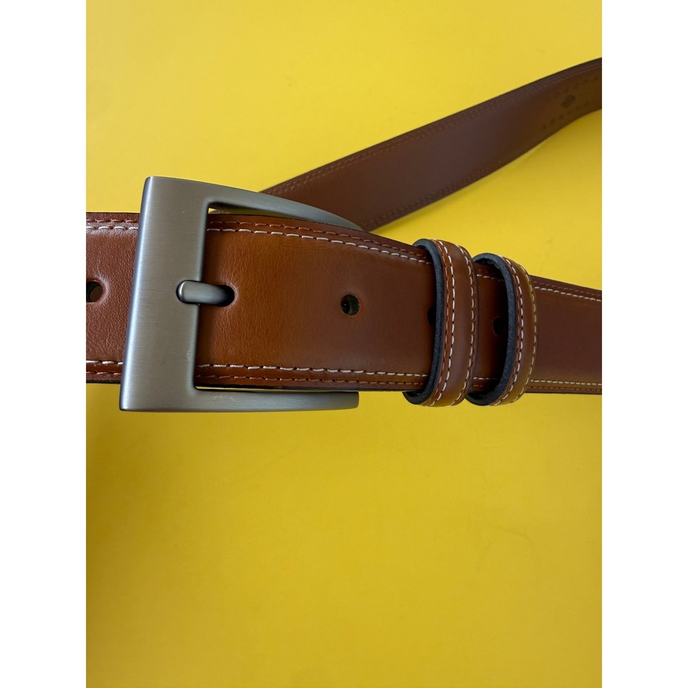 NWOT Joseph Abboud Mens Brown Leather Belt Contrast Stitch Italy 42 Handmade